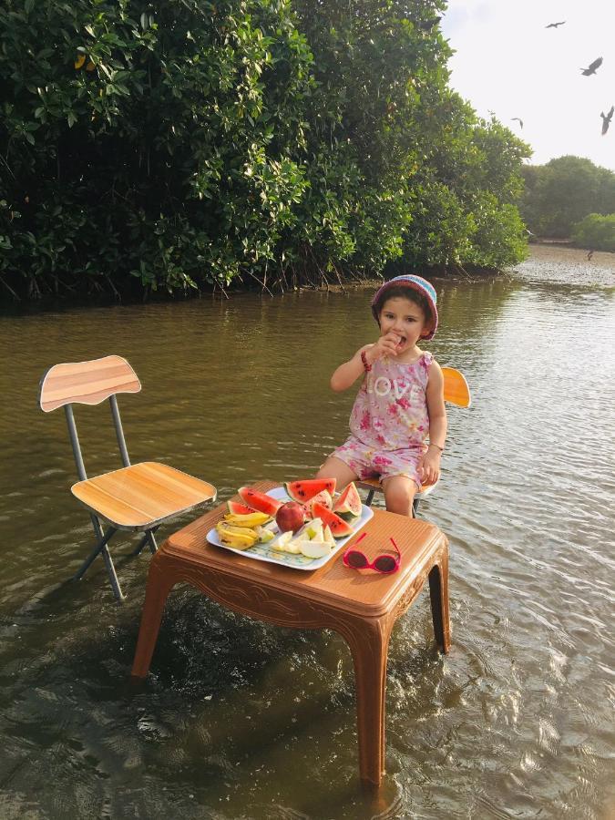 נגומבו Rodrigo'S Villa & Restaurant מראה חיצוני תמונה