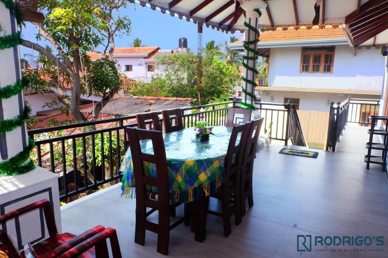 נגומבו Rodrigo'S Villa & Restaurant מראה חיצוני תמונה